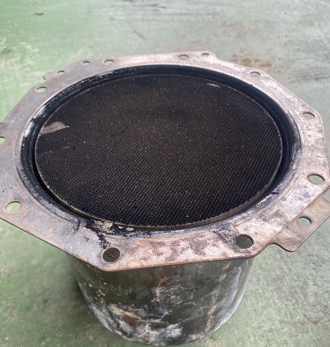 洗浄前のDPF