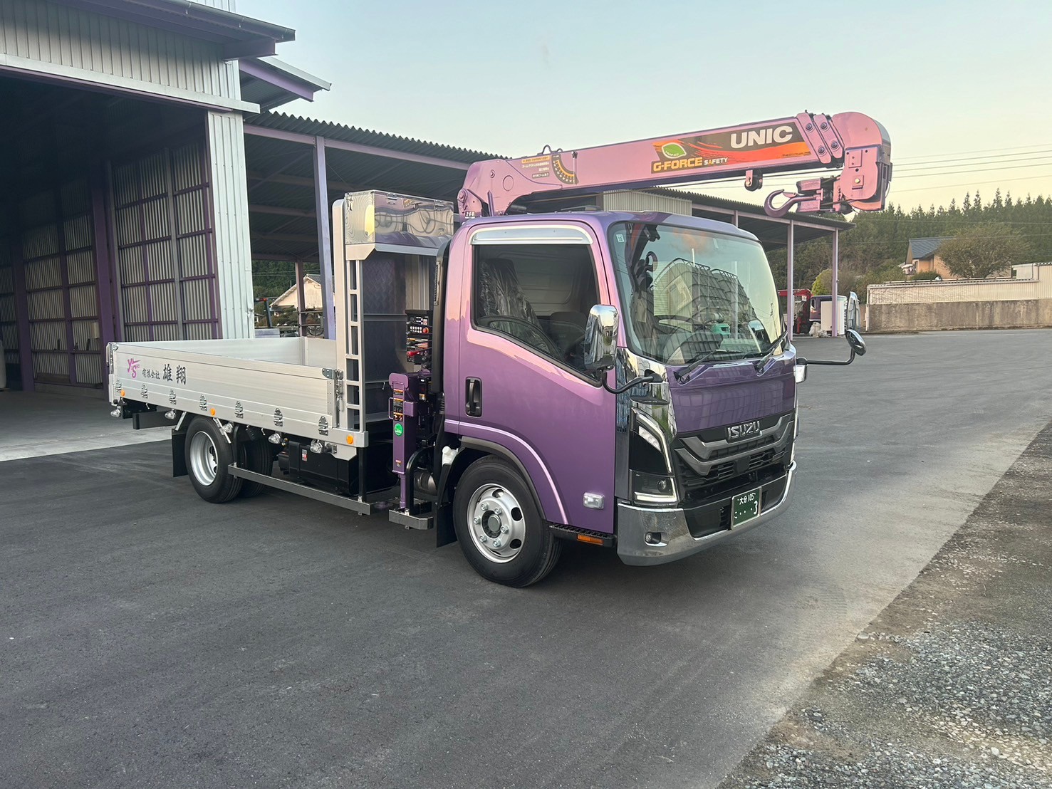 3tuユニック新型正面